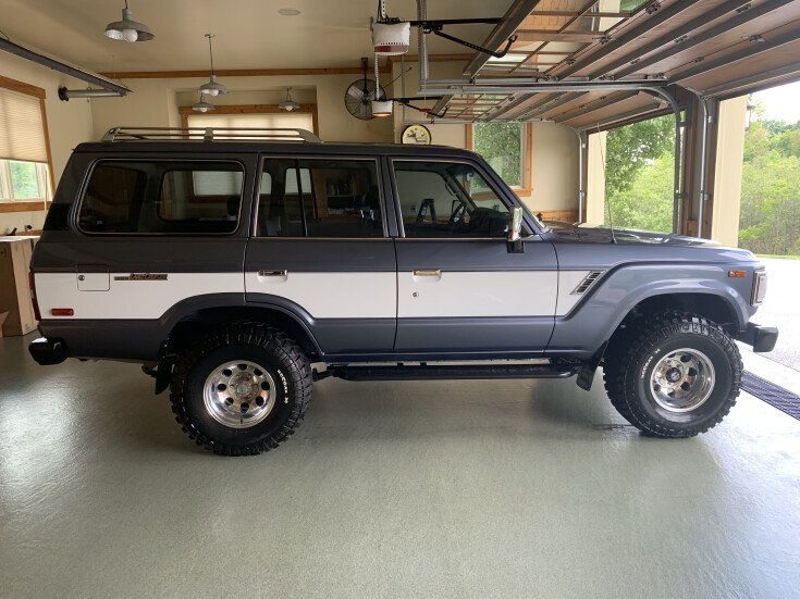 Thumbnail Photo undefined for 1989 Toyota Land Cruiser